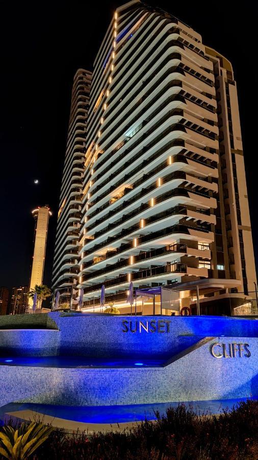 Sunset Cliffs Modern Apartment Бенидорм Экстерьер фото