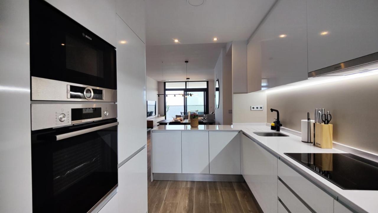 Sunset Cliffs Modern Apartment Бенидорм Экстерьер фото