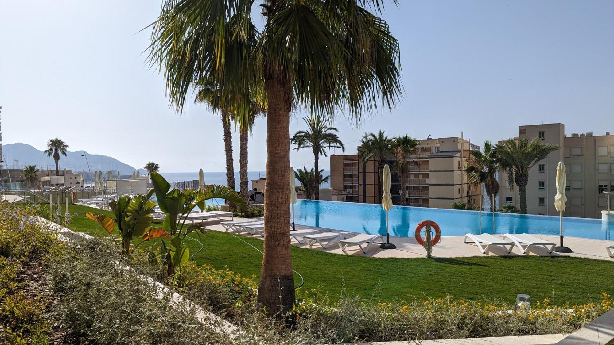 Sunset Cliffs Modern Apartment Бенидорм Экстерьер фото