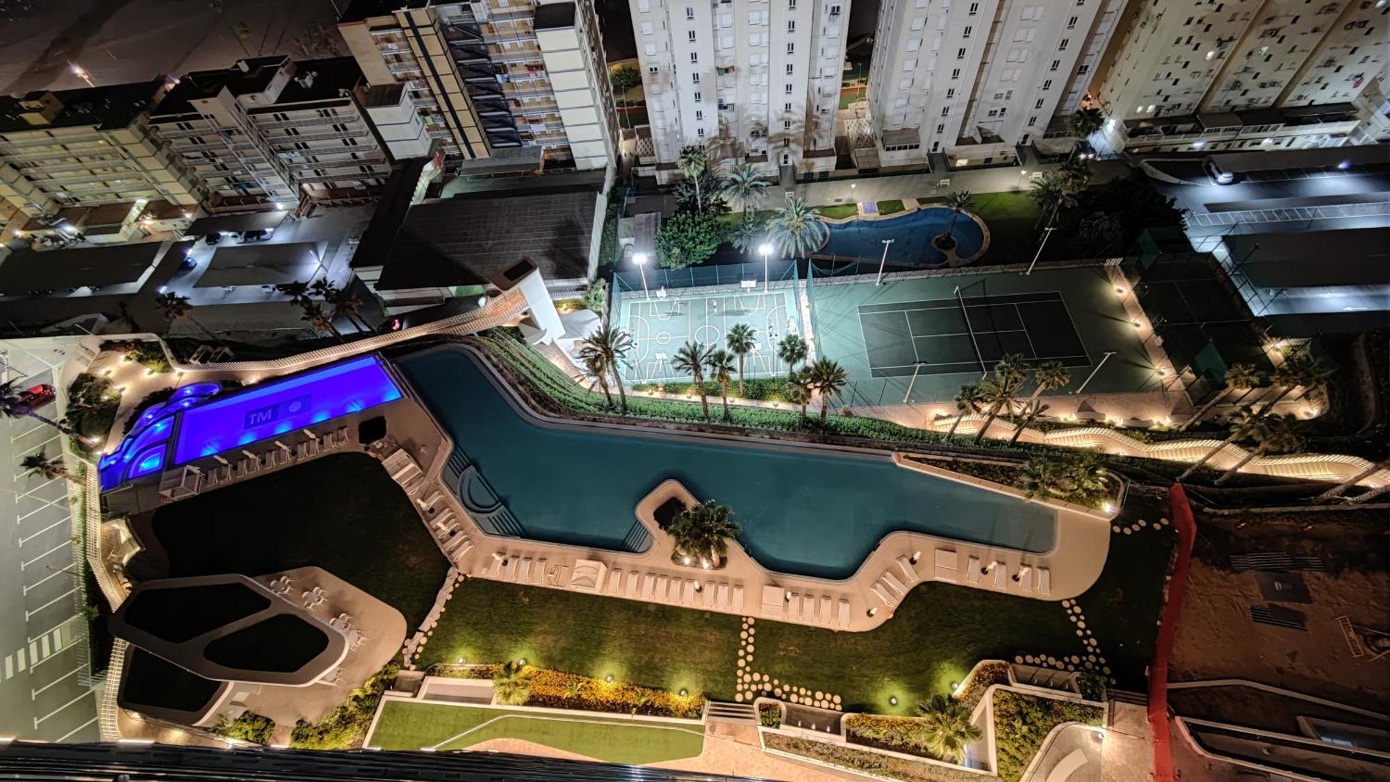 Sunset Cliffs Modern Apartment Бенидорм Экстерьер фото